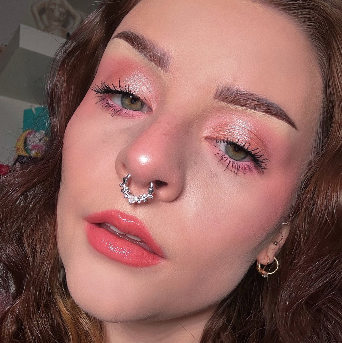 Heart CZ Roses Segment Septum Ring