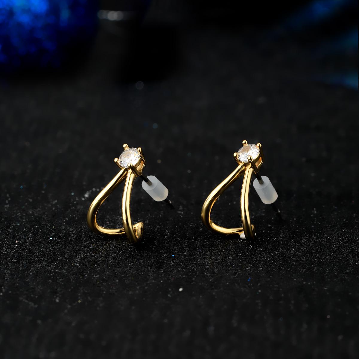 Oufer CZ earring stud