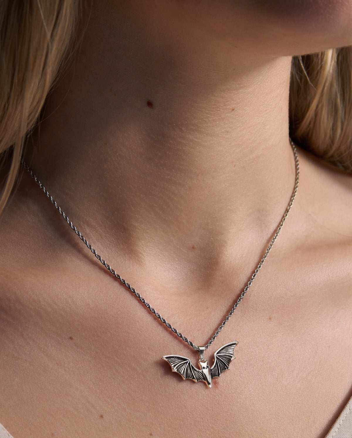 bat wing halloween necklace
