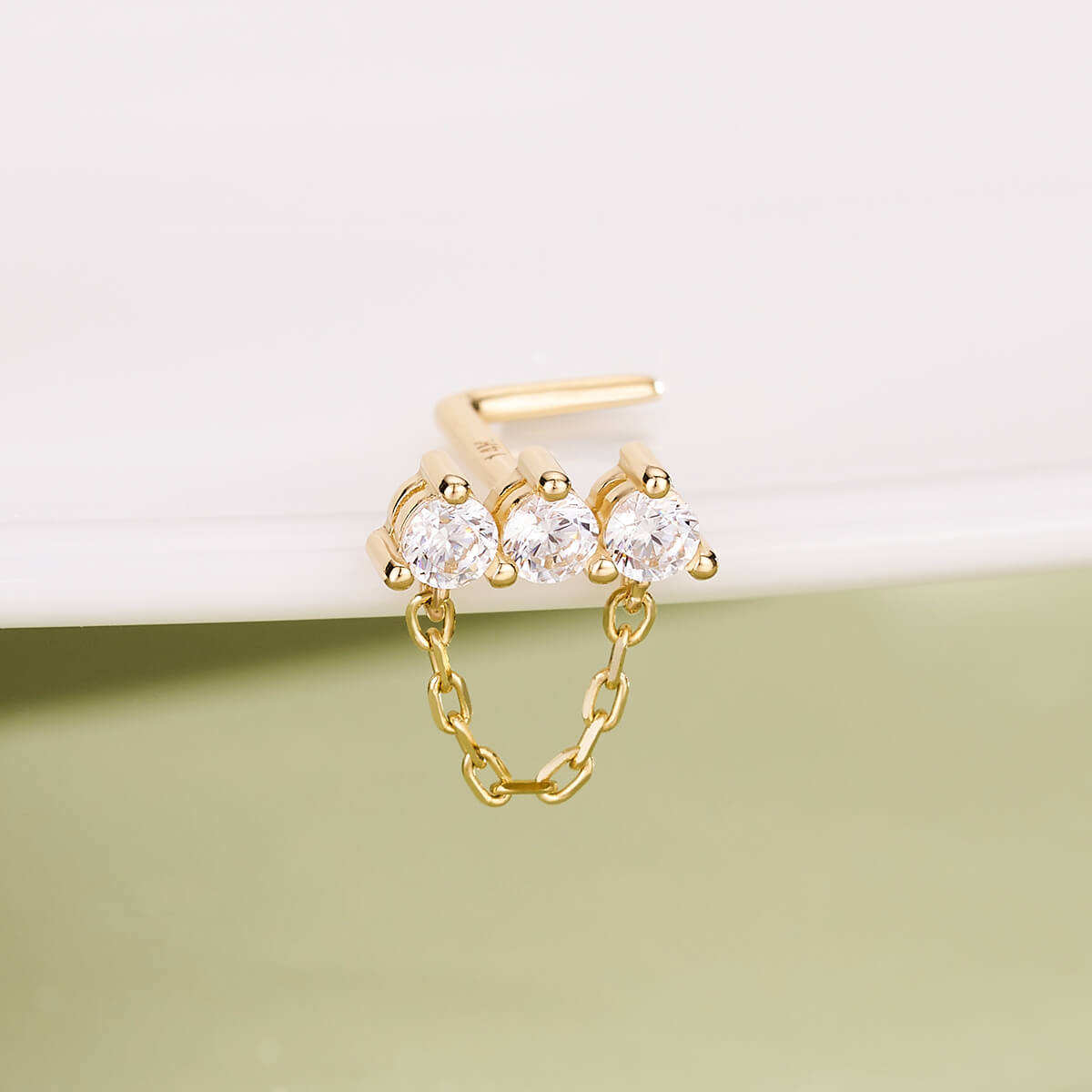 oufer chain dangle nose stud