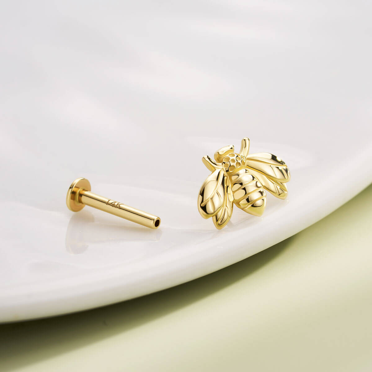 bee push pin labret stud