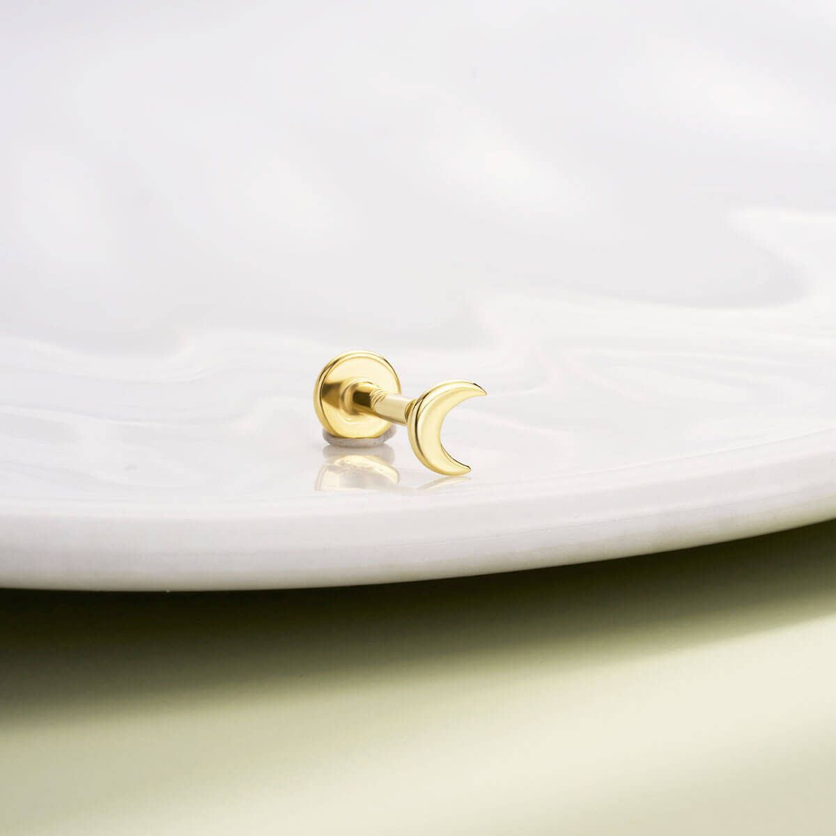 moon nose labret stud