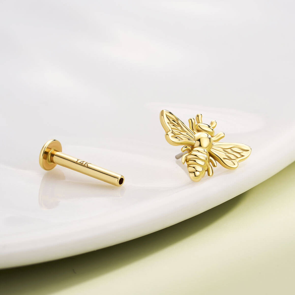 push pin bee nose stud
