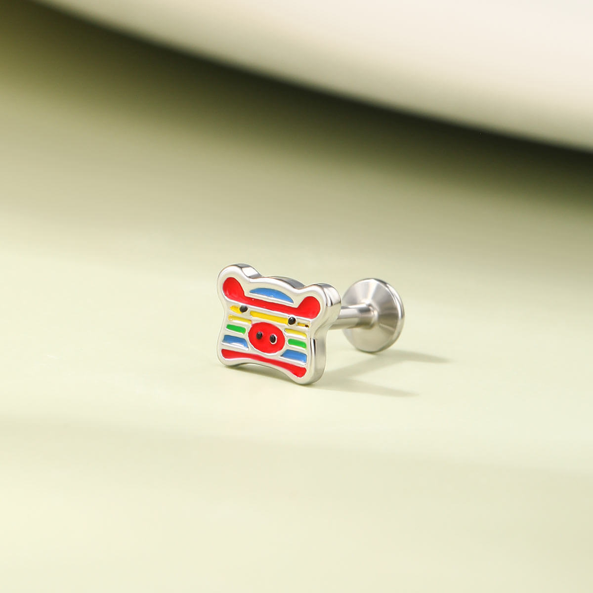 flat back rainbow pig cartilage stud