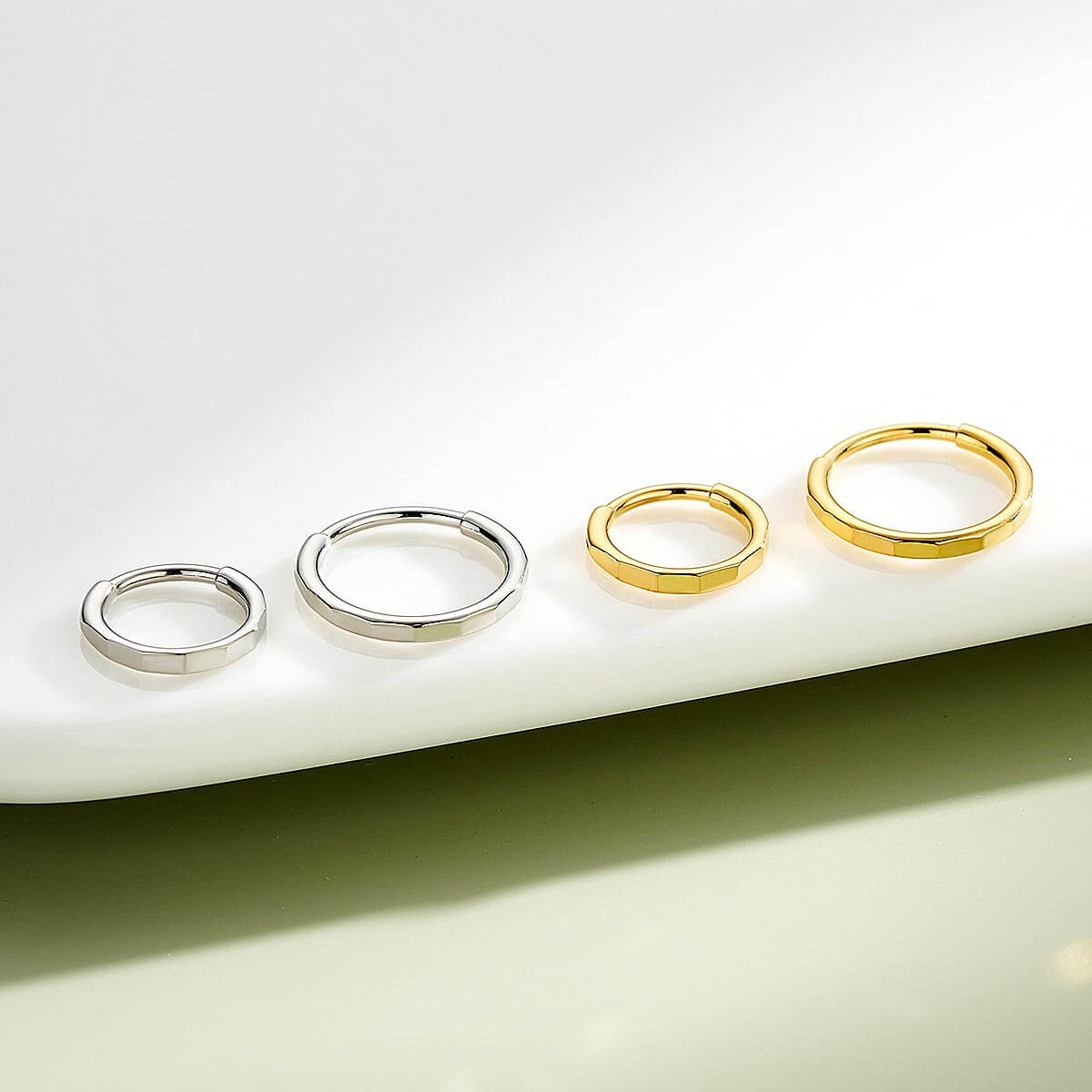 oufer Rectangular Cut nose ring
