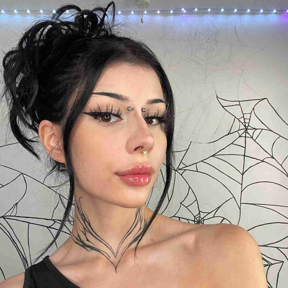 Xmas Deer Head Hinged Segment Septum Hoop