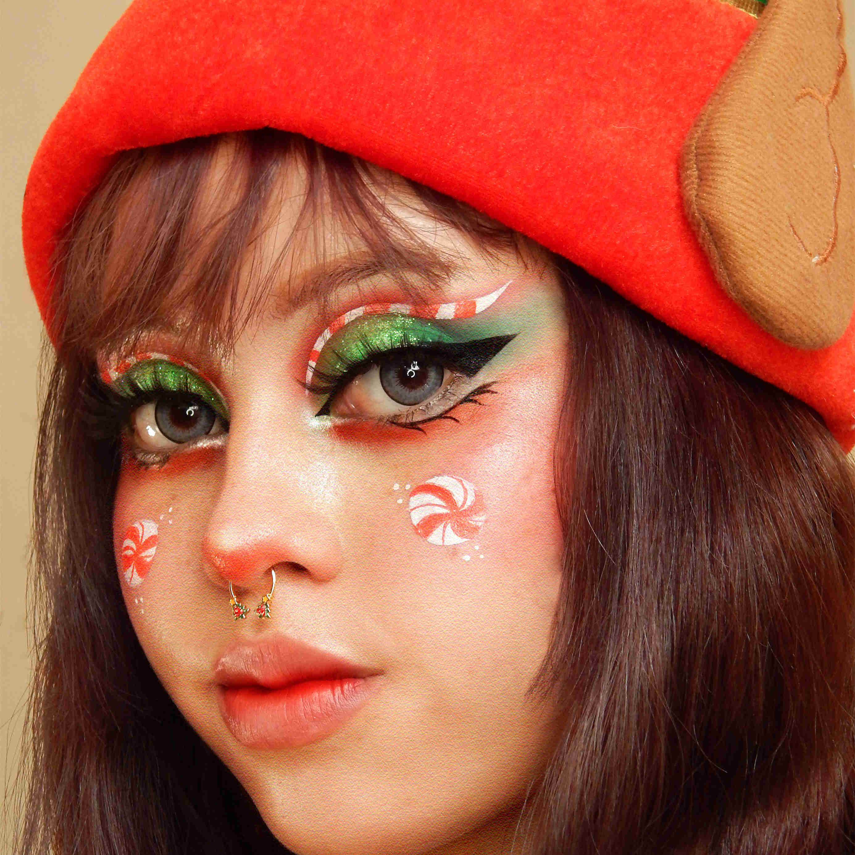Colored Christmas Tree Horseshoe Septum Ring