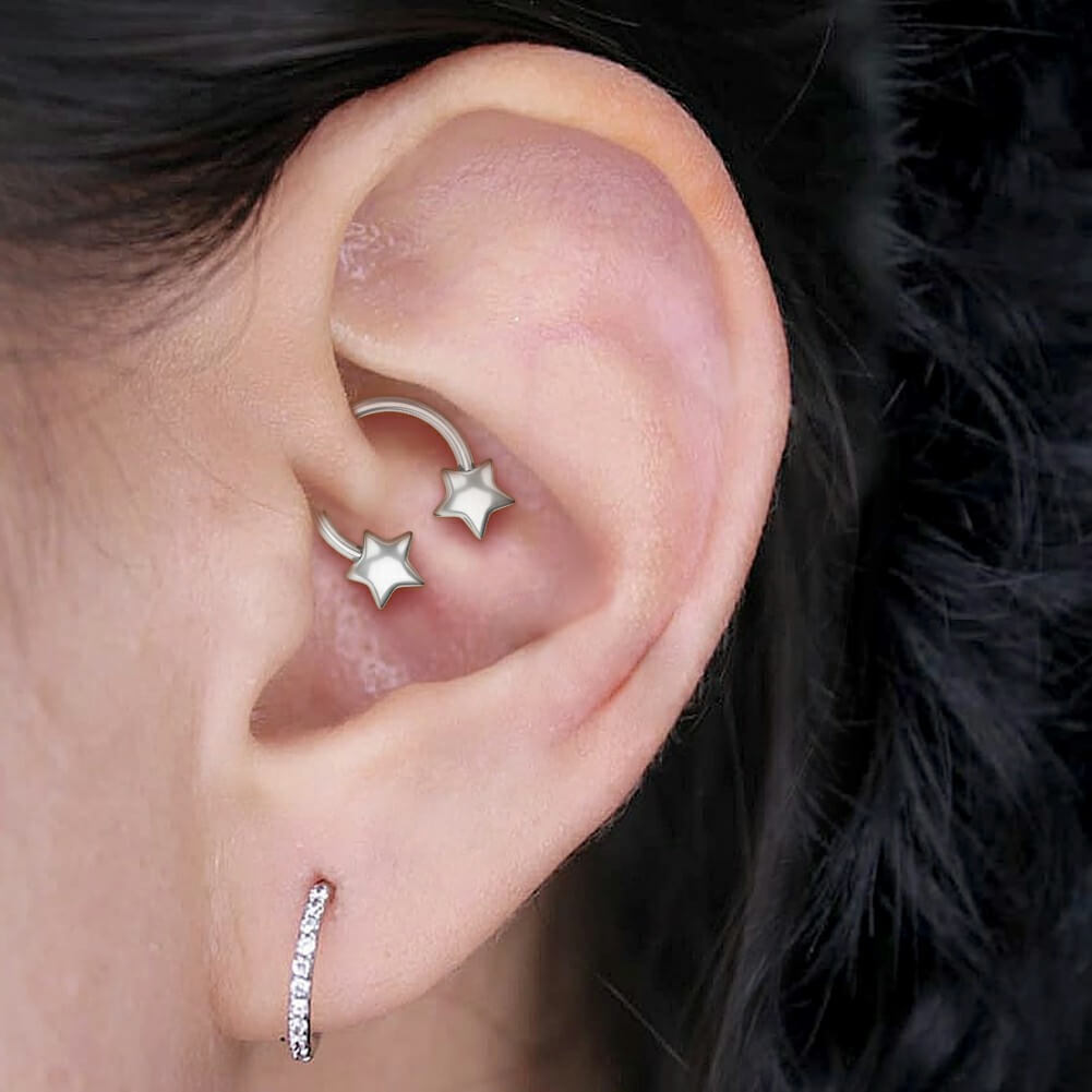 star horseshoe daith earring