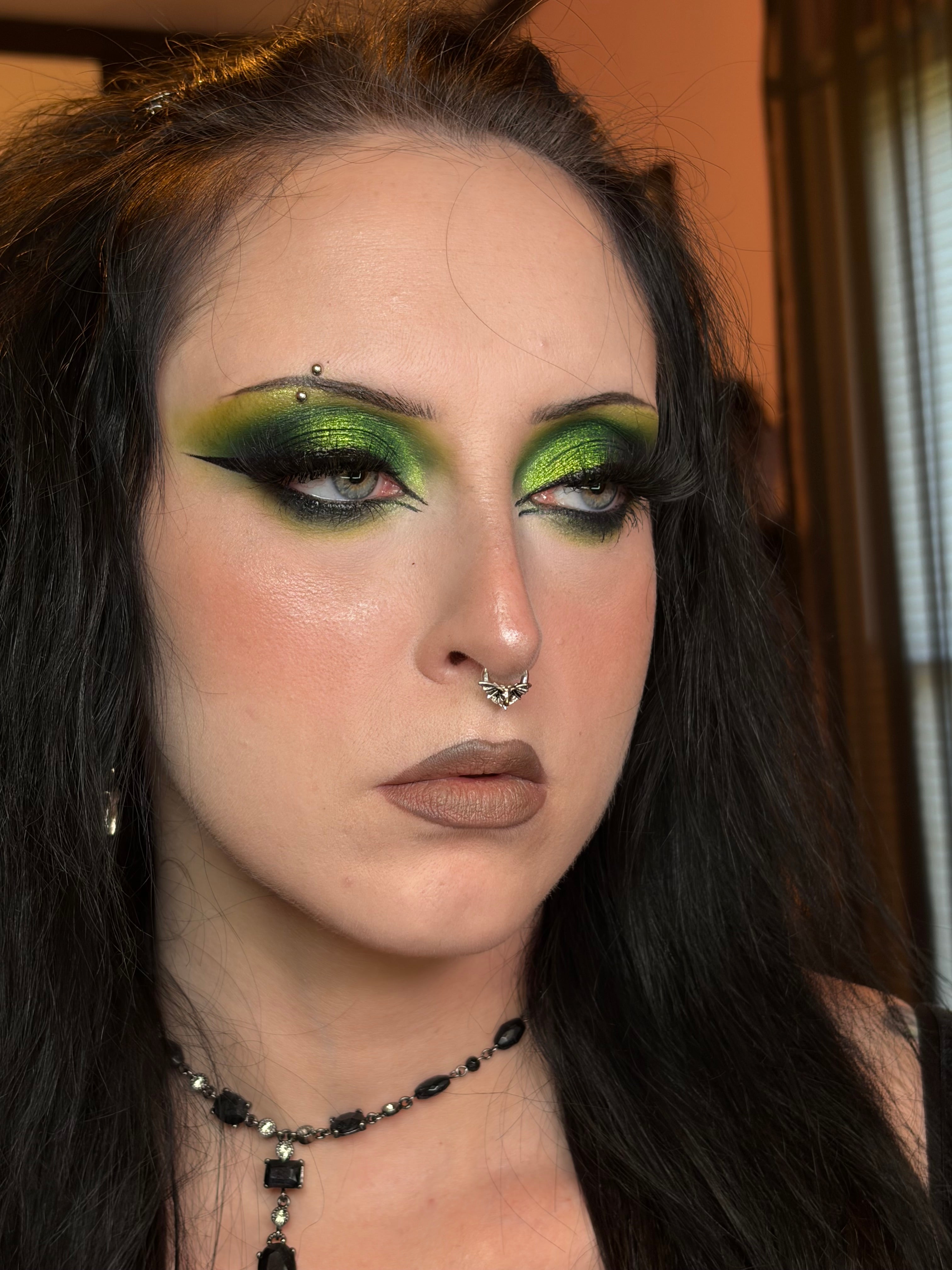 OUFER Skull Moth Segment Septum Ring