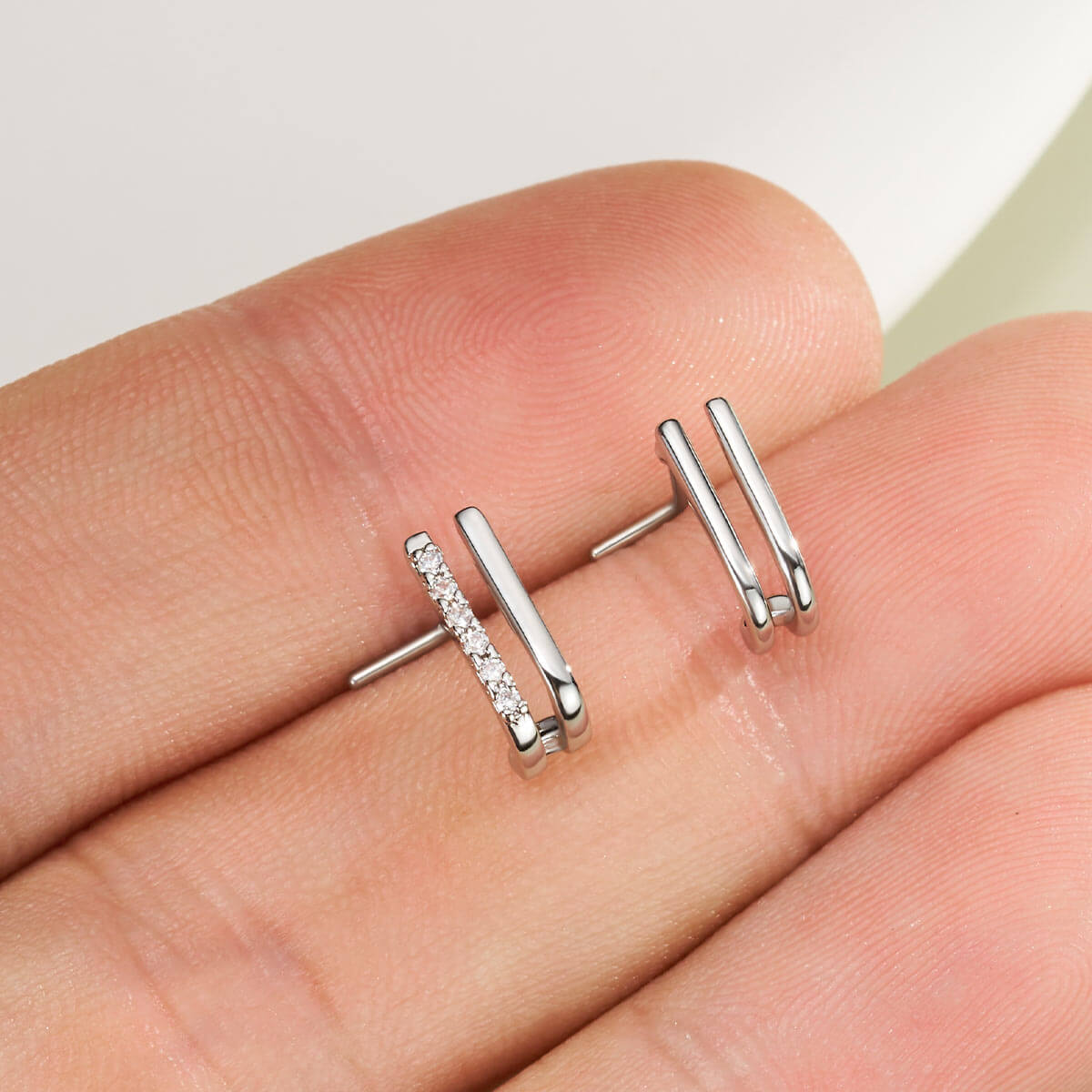 Musical Notes L-Shaped Nose Stud