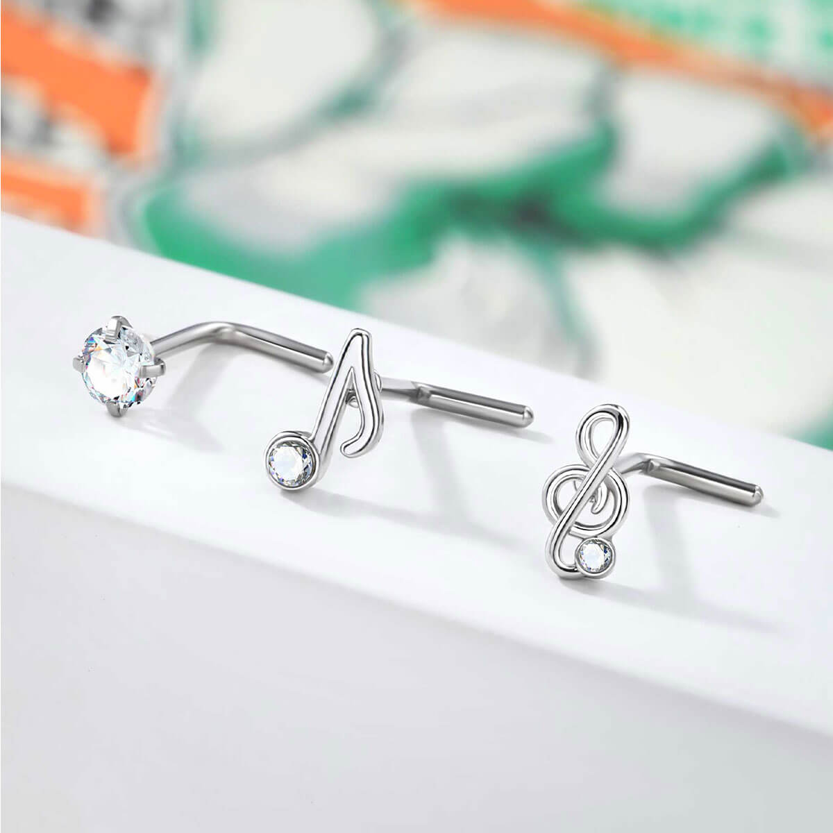 L shaped music note nose ring