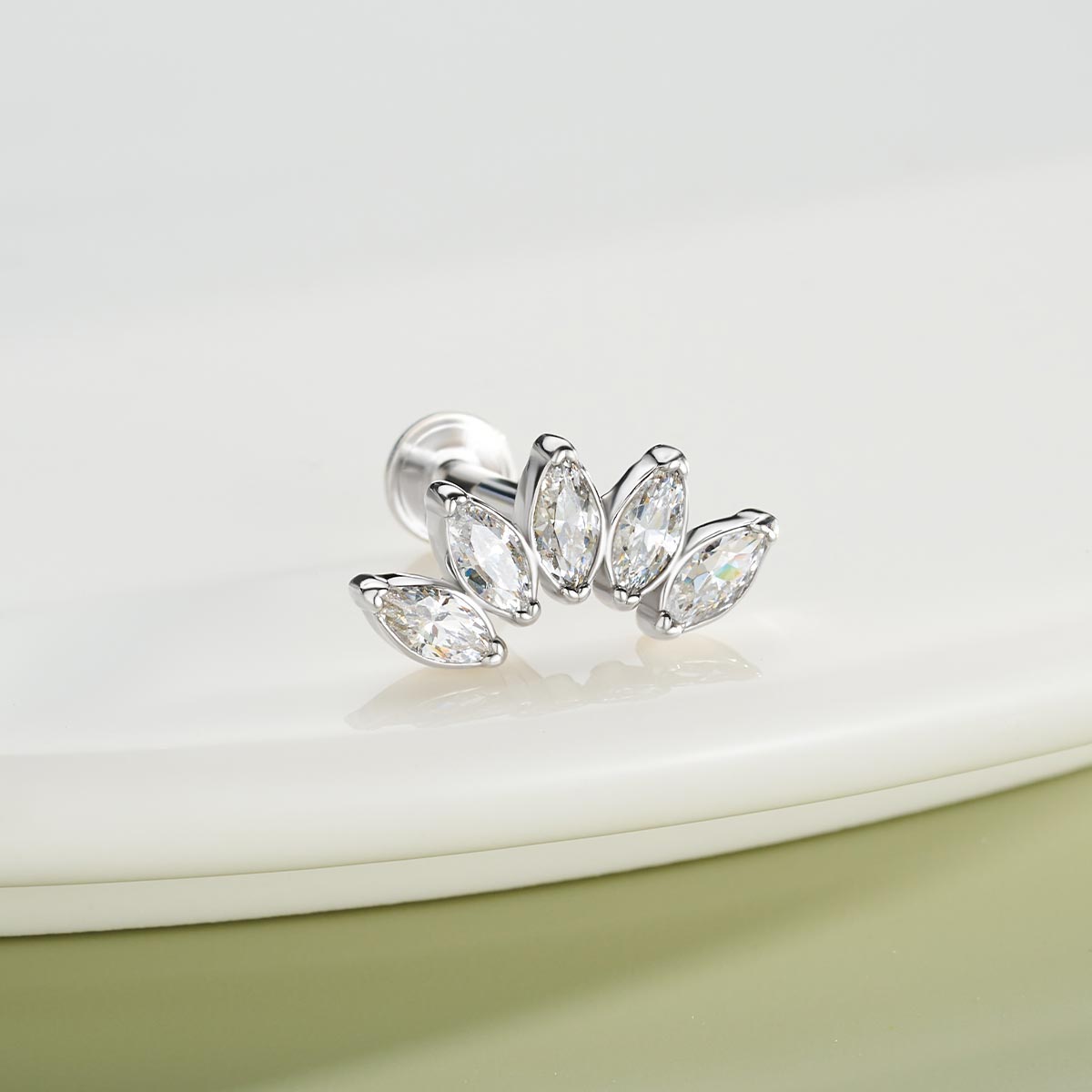 CZ crown lip stud