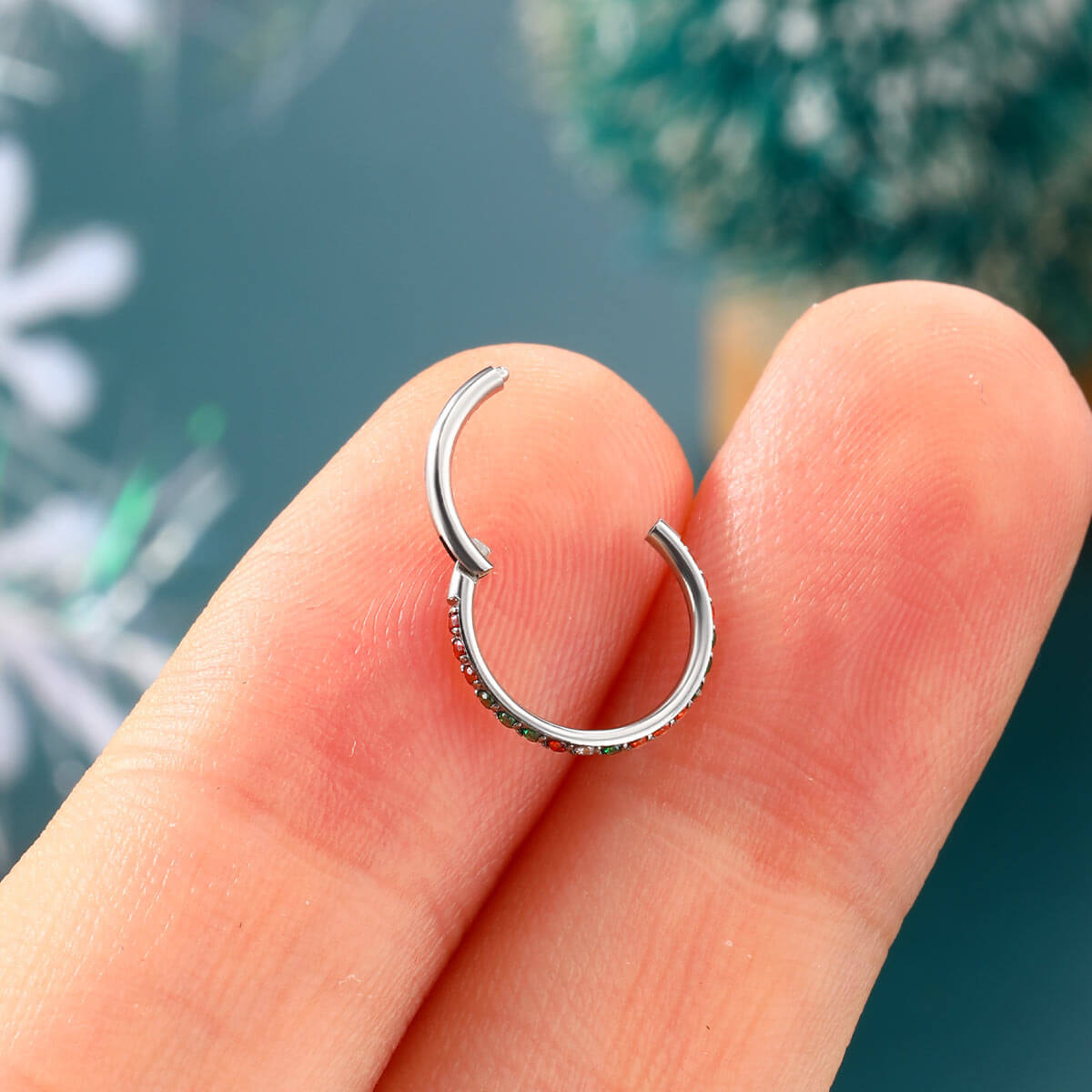 hinged segment christmas nose ring