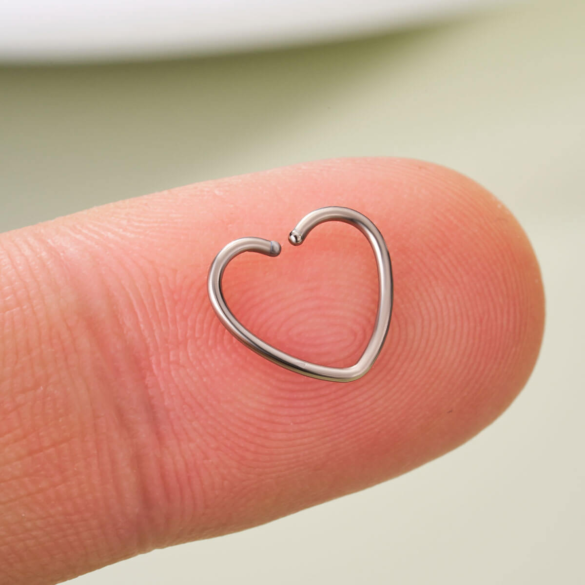 heart seamless nose ring 