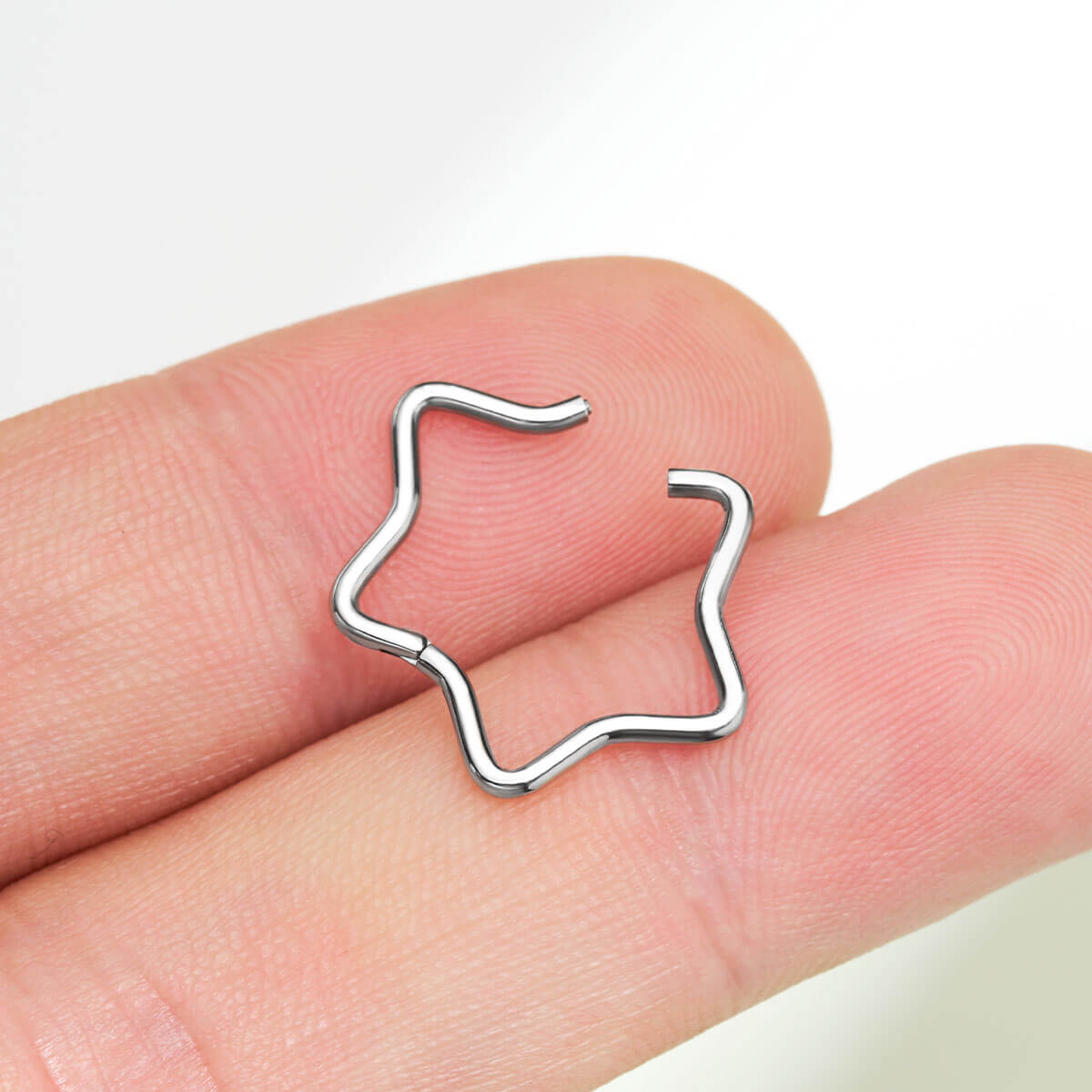 hinged clicker star septum ring