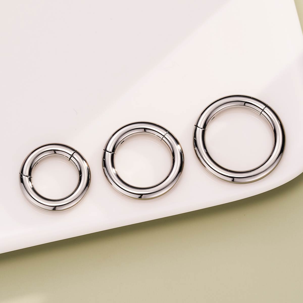 titanium 10g septum ring 